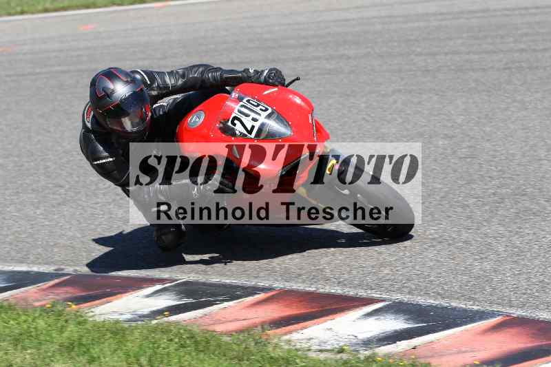 /43 08.08.2025 Discover the Bike ADR/Race 3 rot/299